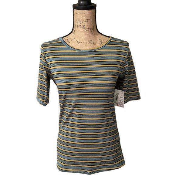 LuLaRoe‎ GiGi Top - Picture 2 of 6